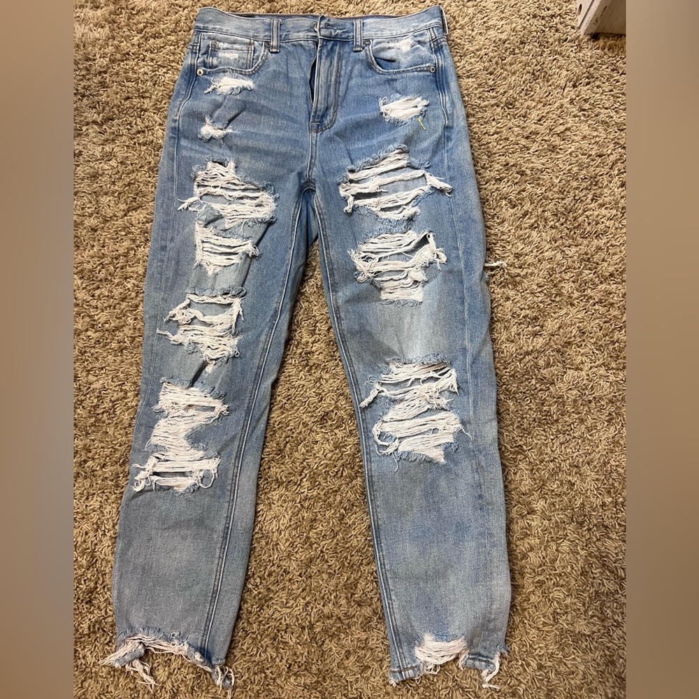 American Eagle Ripped Mom Jeans